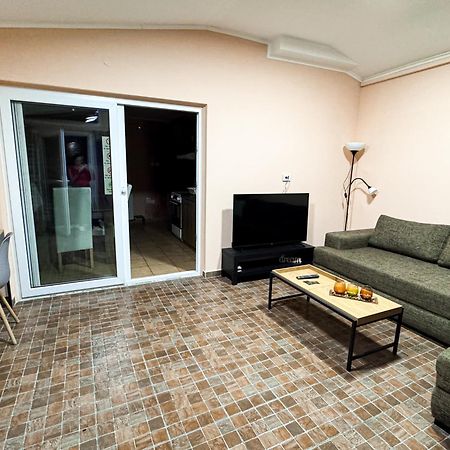 Kk Apartment Backa Topola Exterior foto