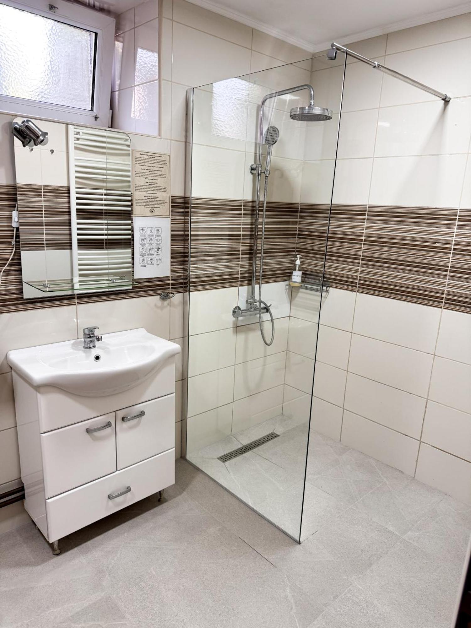 Kk Apartment Backa Topola Exterior foto