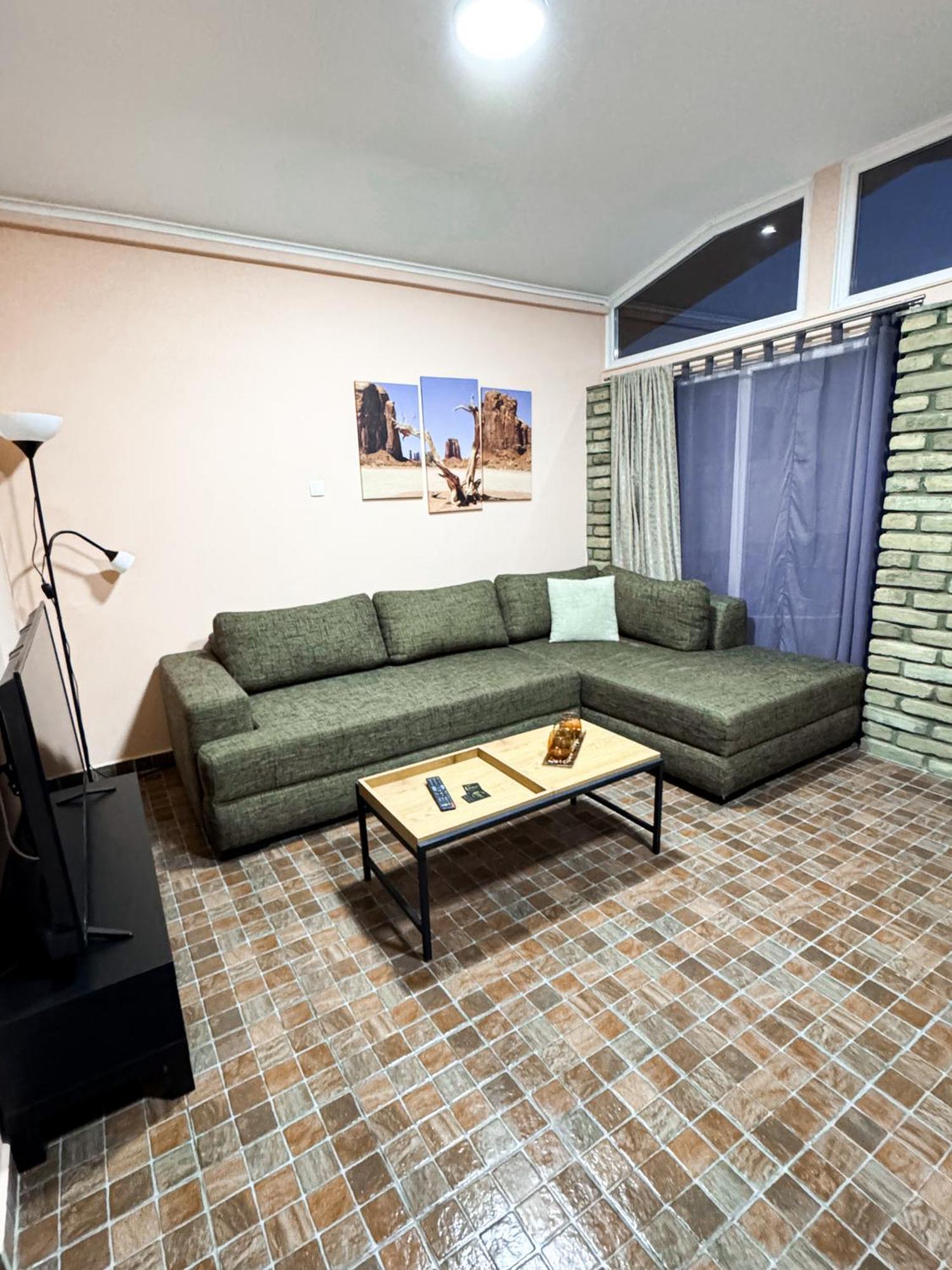 Kk Apartment Backa Topola Exterior foto